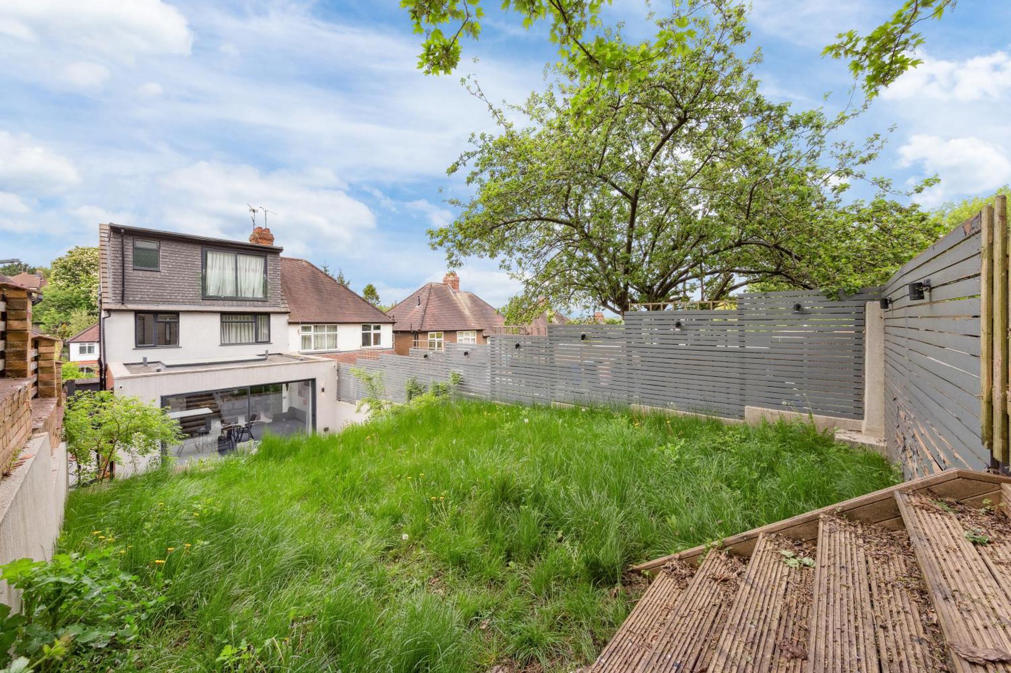 Long Stay- Friendly 5br, Near M1 & Airport Holiday home Luton (Bedfordshire)